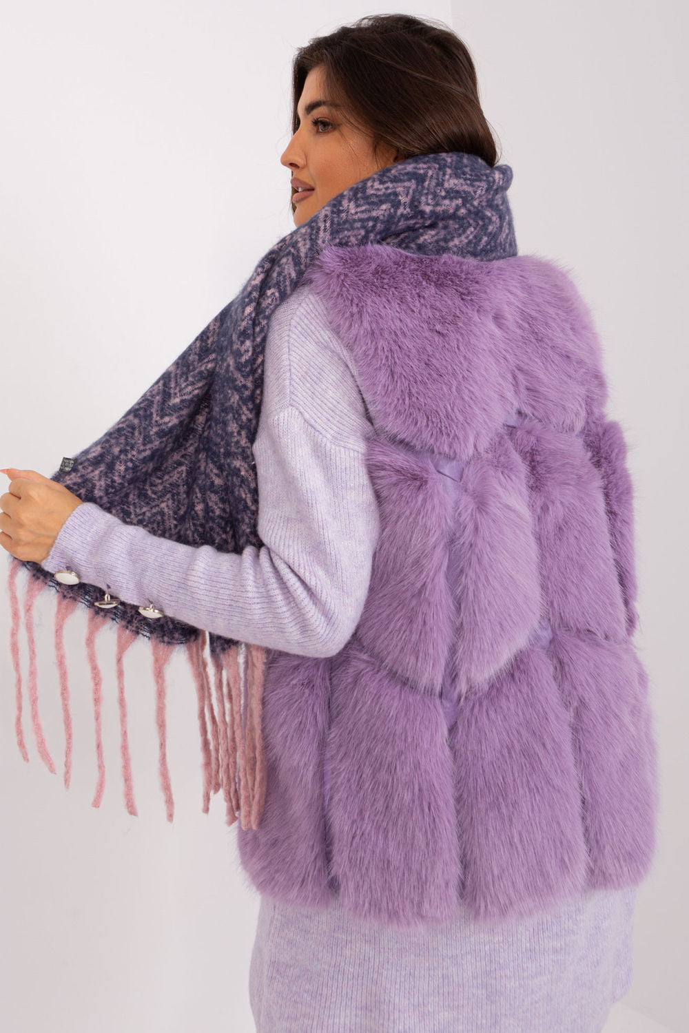 Scarf model 189237 AT