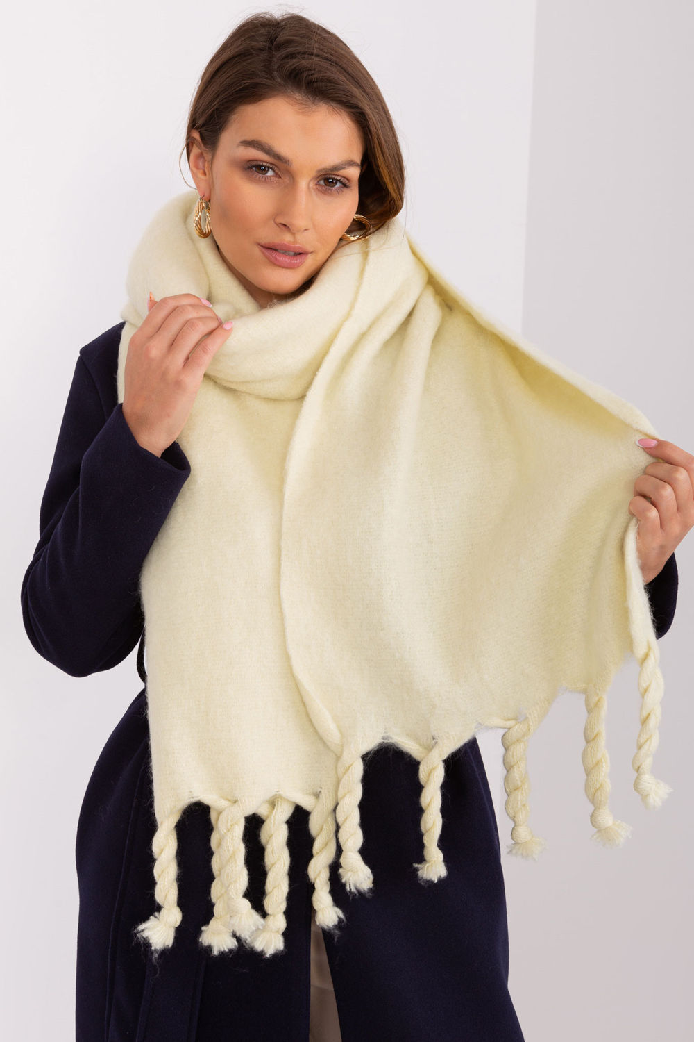 Scarf model 189883 AT