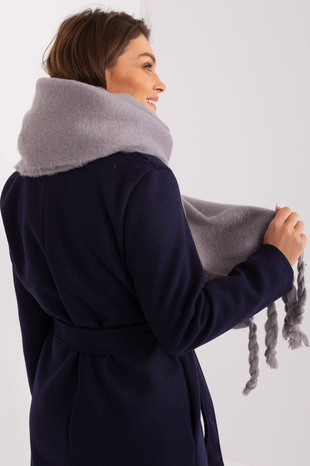 Scarf model 189884 AT