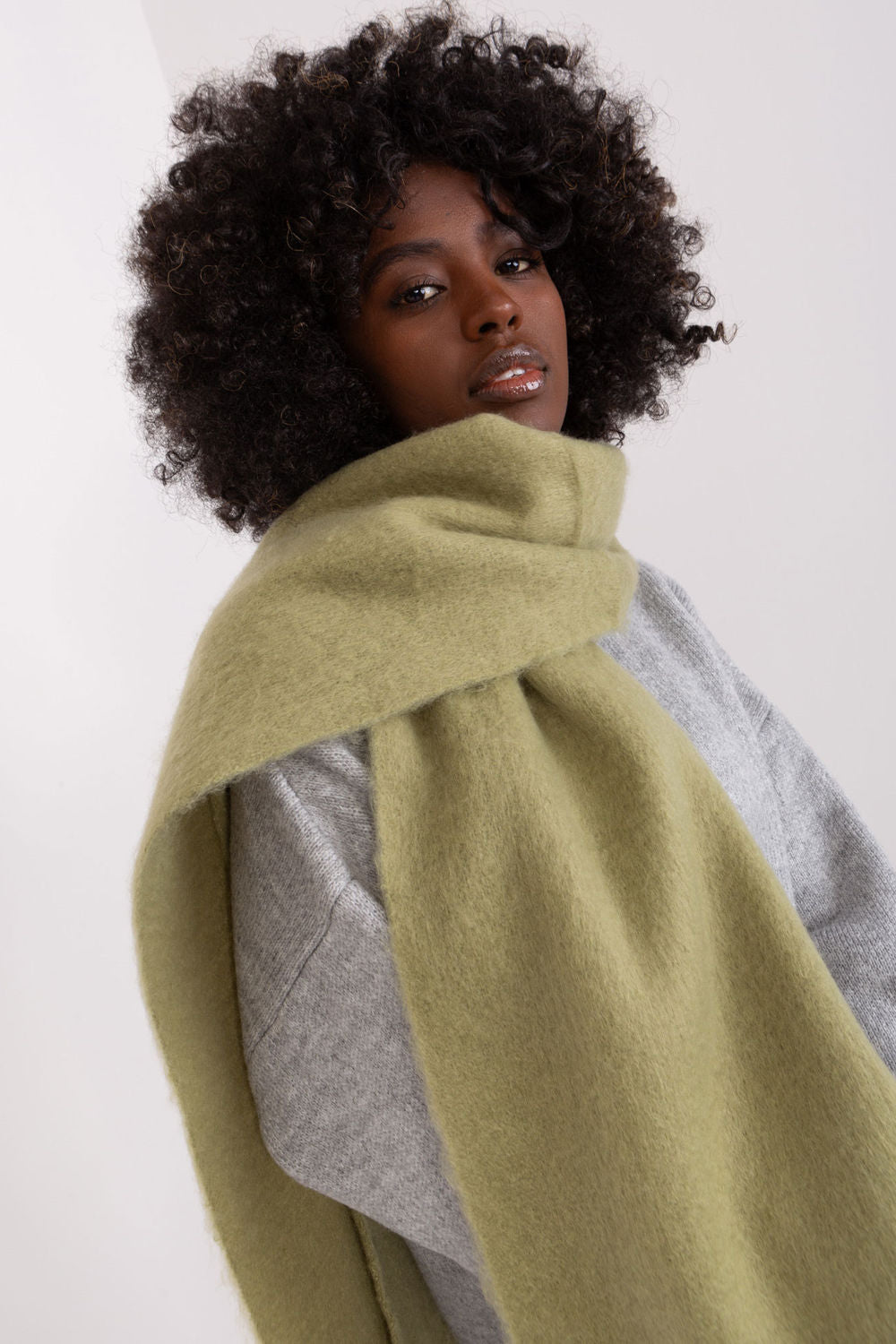 Scarf model 190580 AT