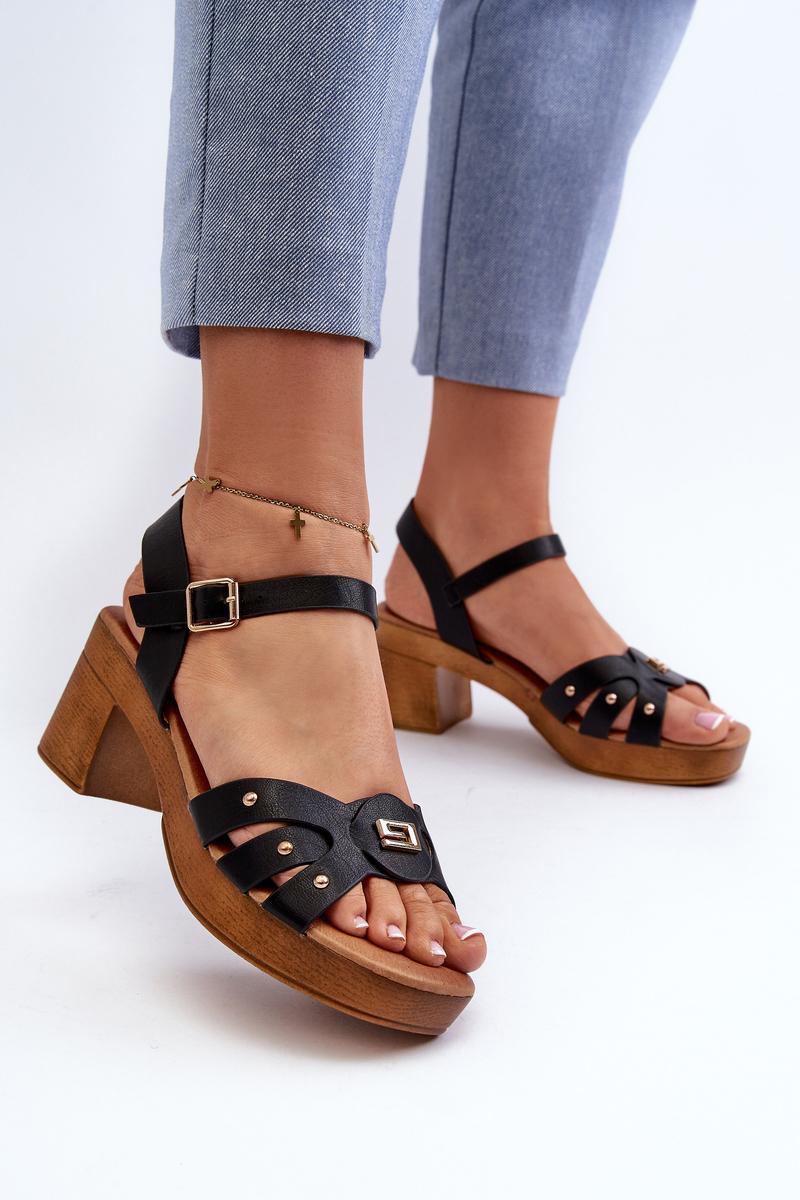 Heeled sandals model 196335 Step in style