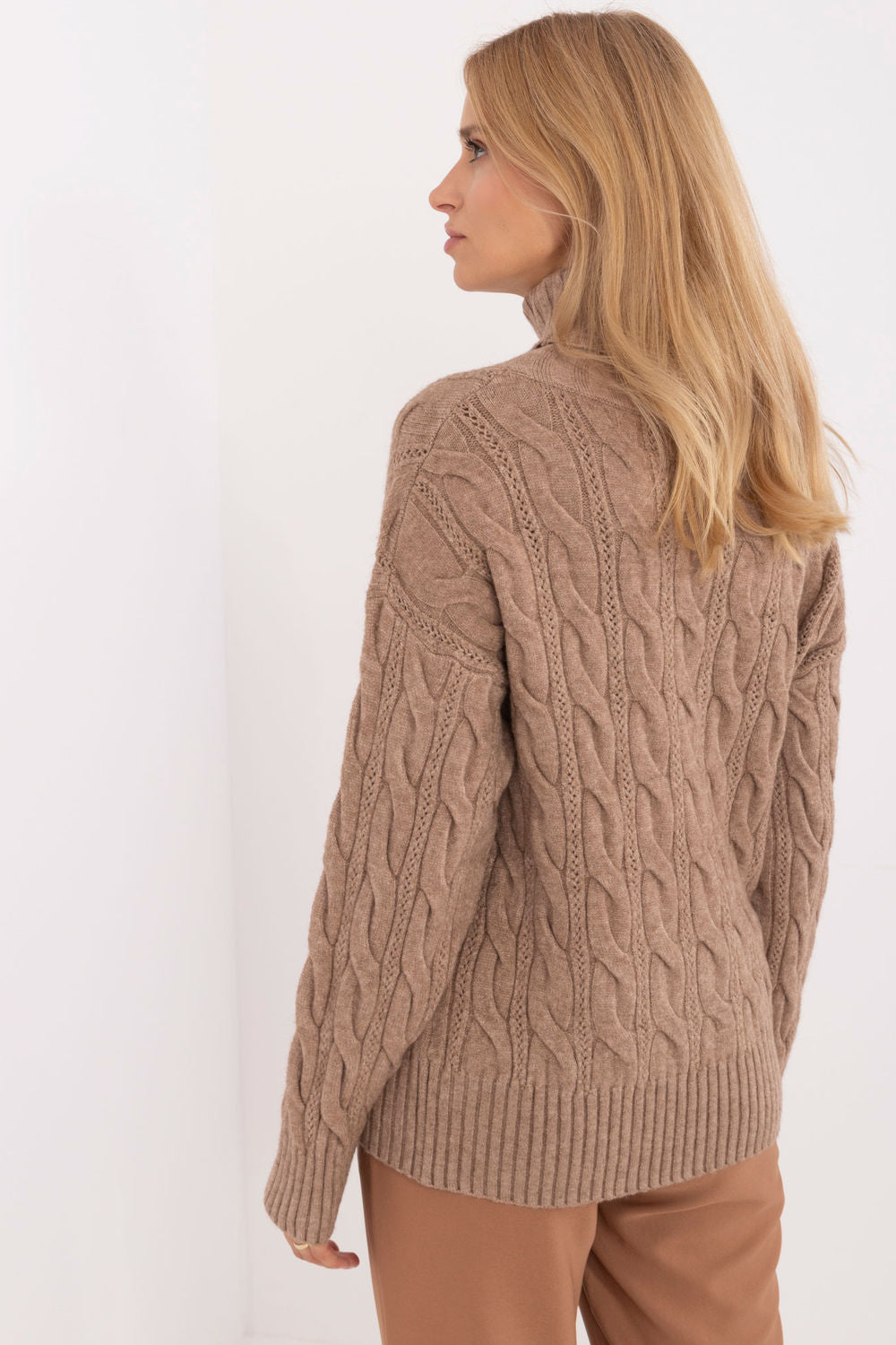 Turtleneck sweater model 199522 AT