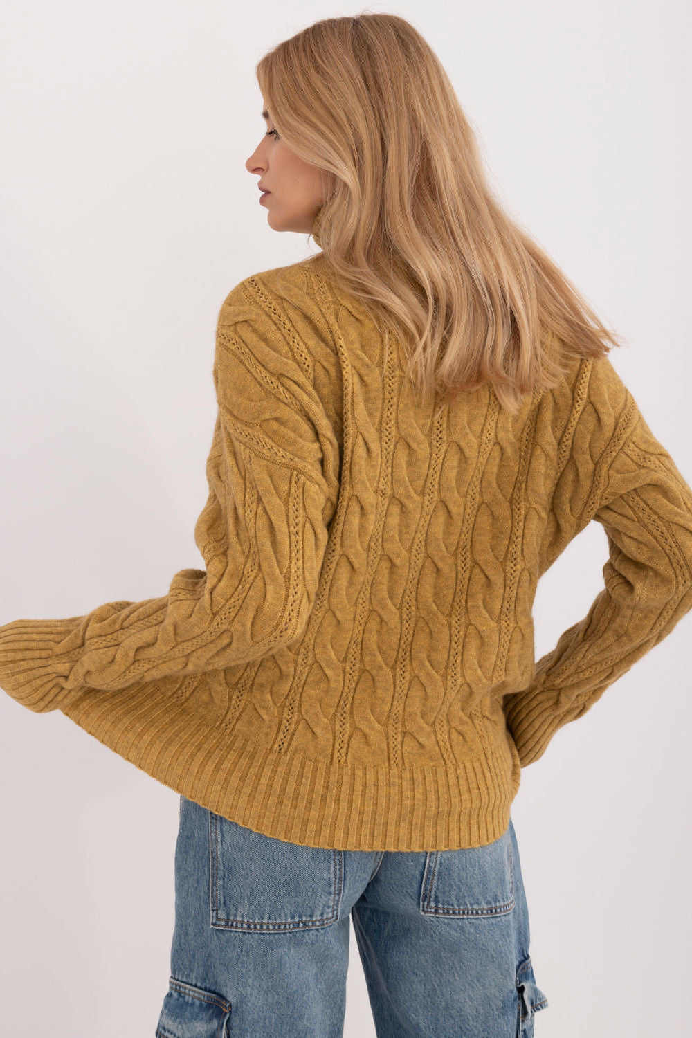 Turtleneck sweater model 199525 AT
