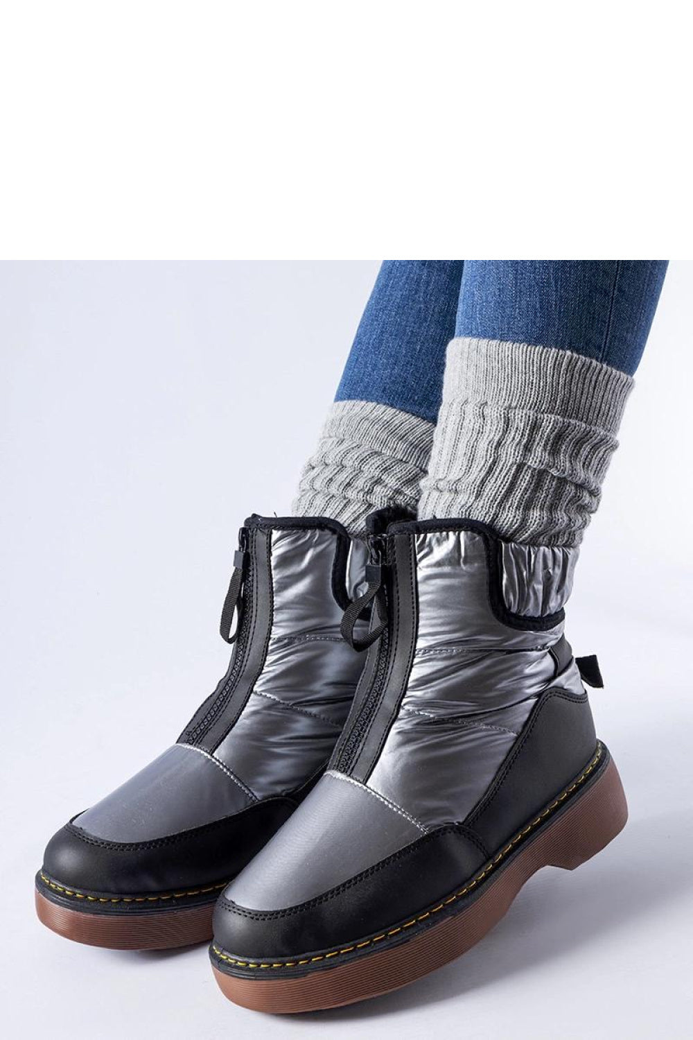 Snowshoes model 205827 Solea