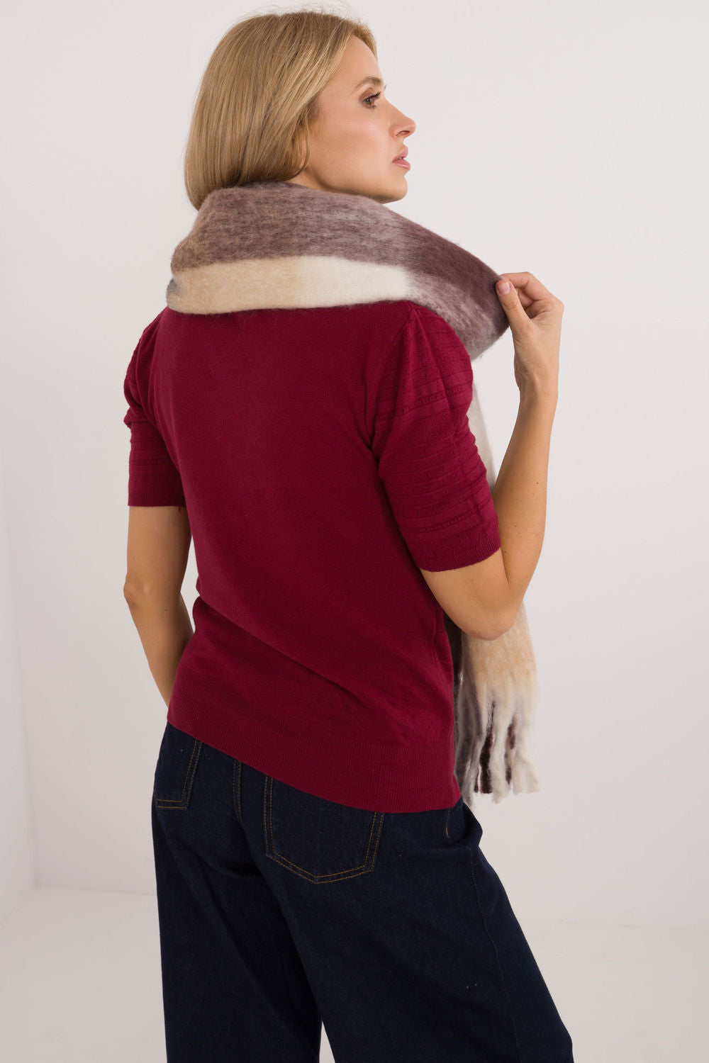 Scarf model 208267 AT
