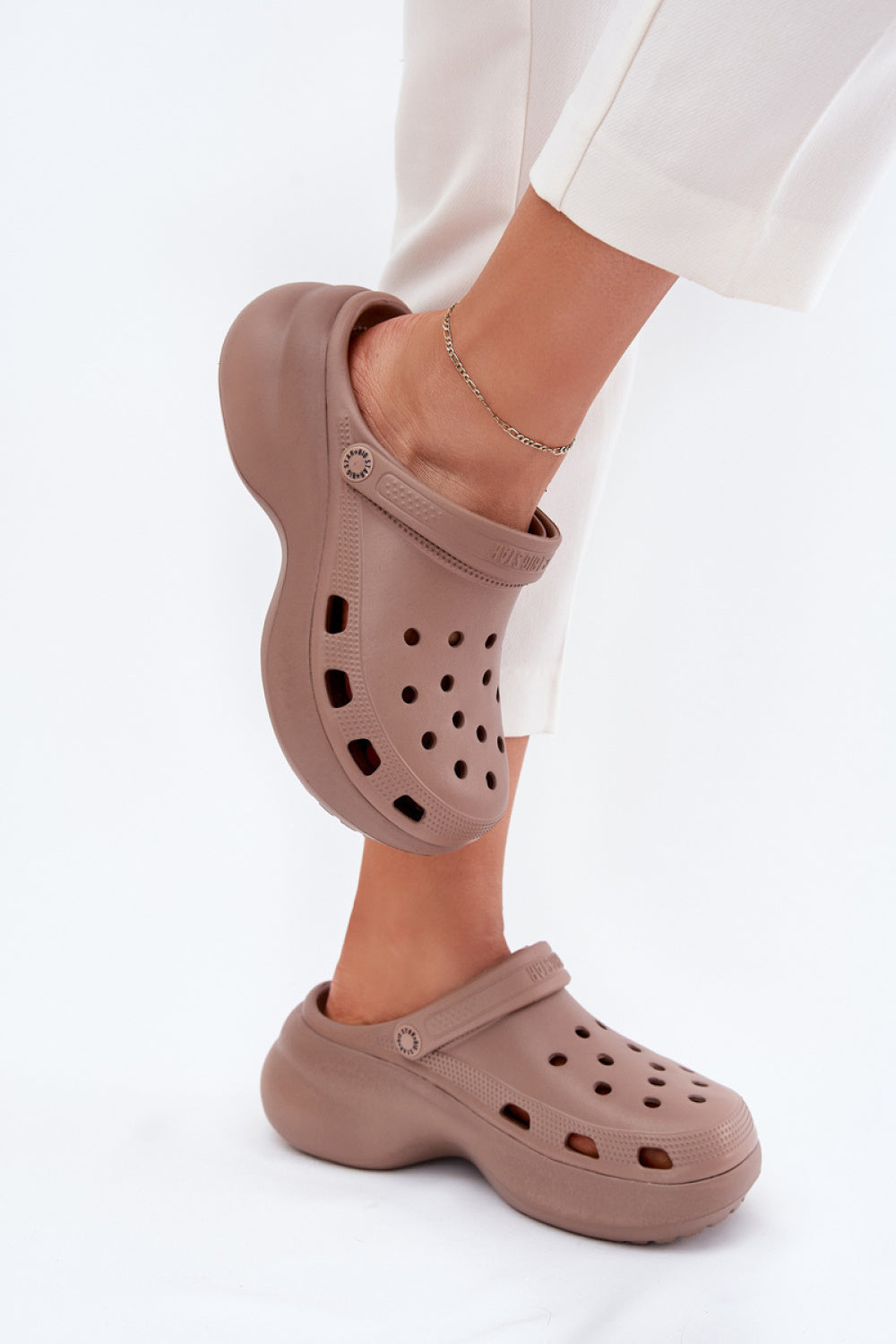 Mules model 215960 Step in style