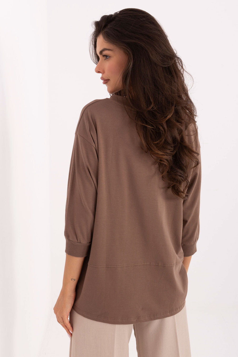 Blouse model 218388 Relevance