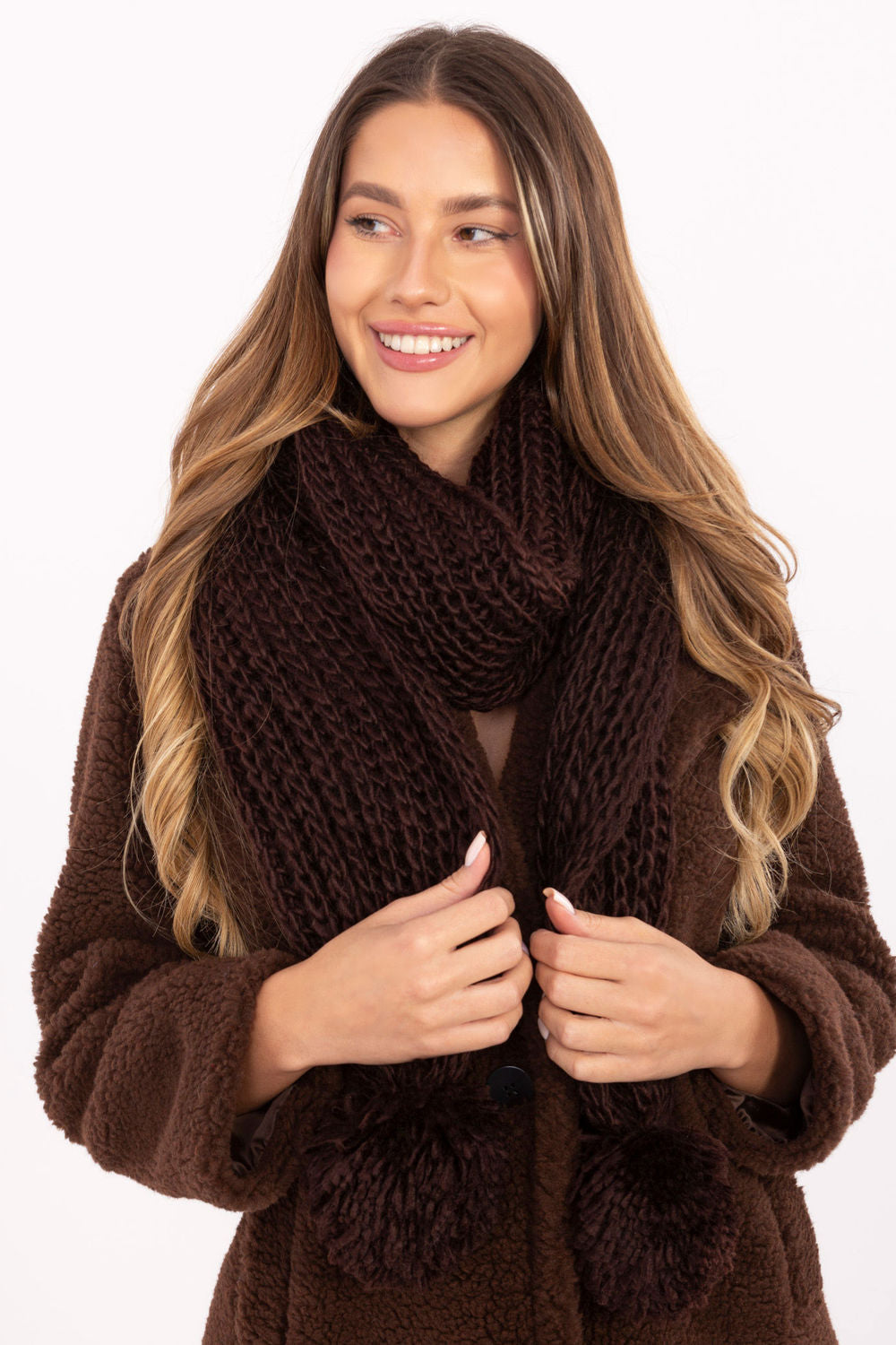 Scarf model 220394 AT