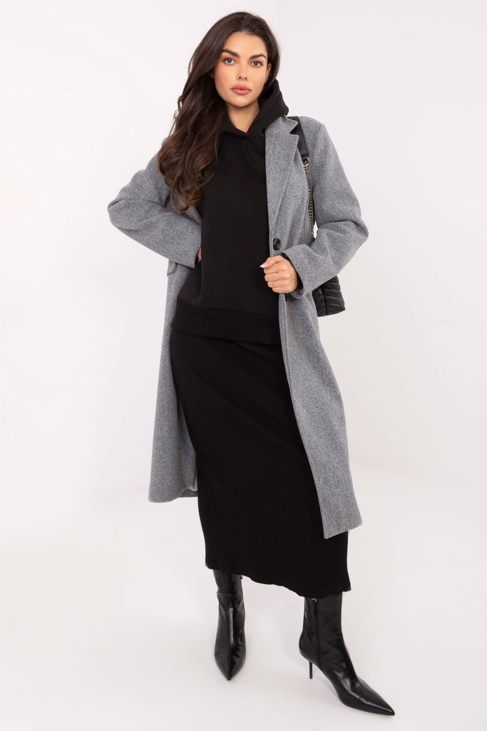 Sweater Model 220401 Relevance