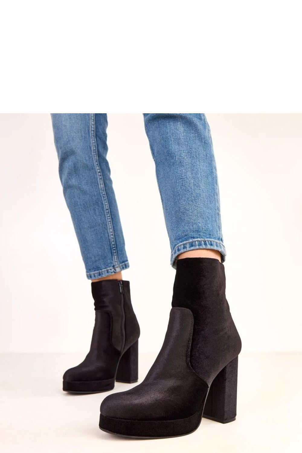 Stiefeletten mit Absatz model 220581 Solea