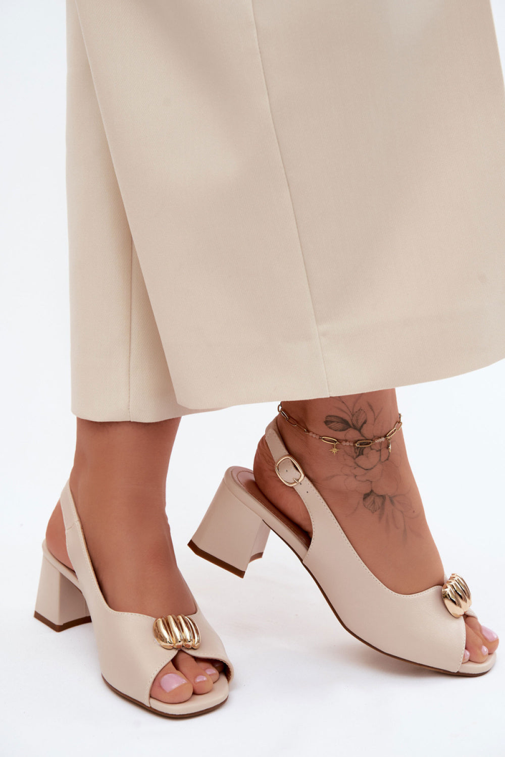 Sandalen mit Absatz model 228110 Step in style