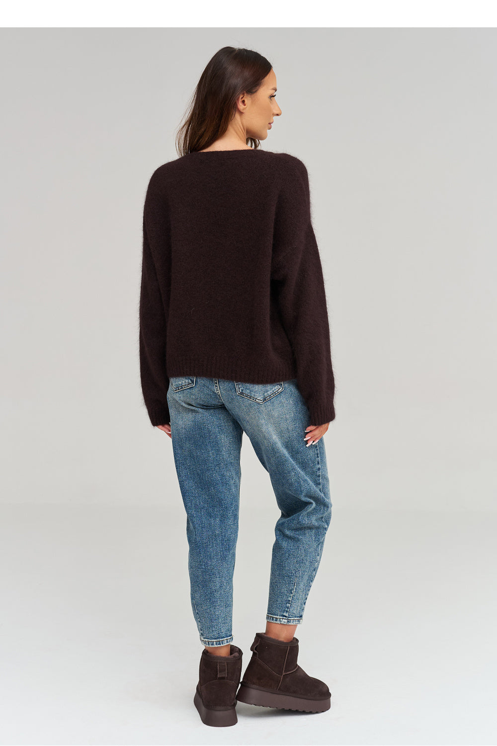 Pullover model 232010 Makadamia