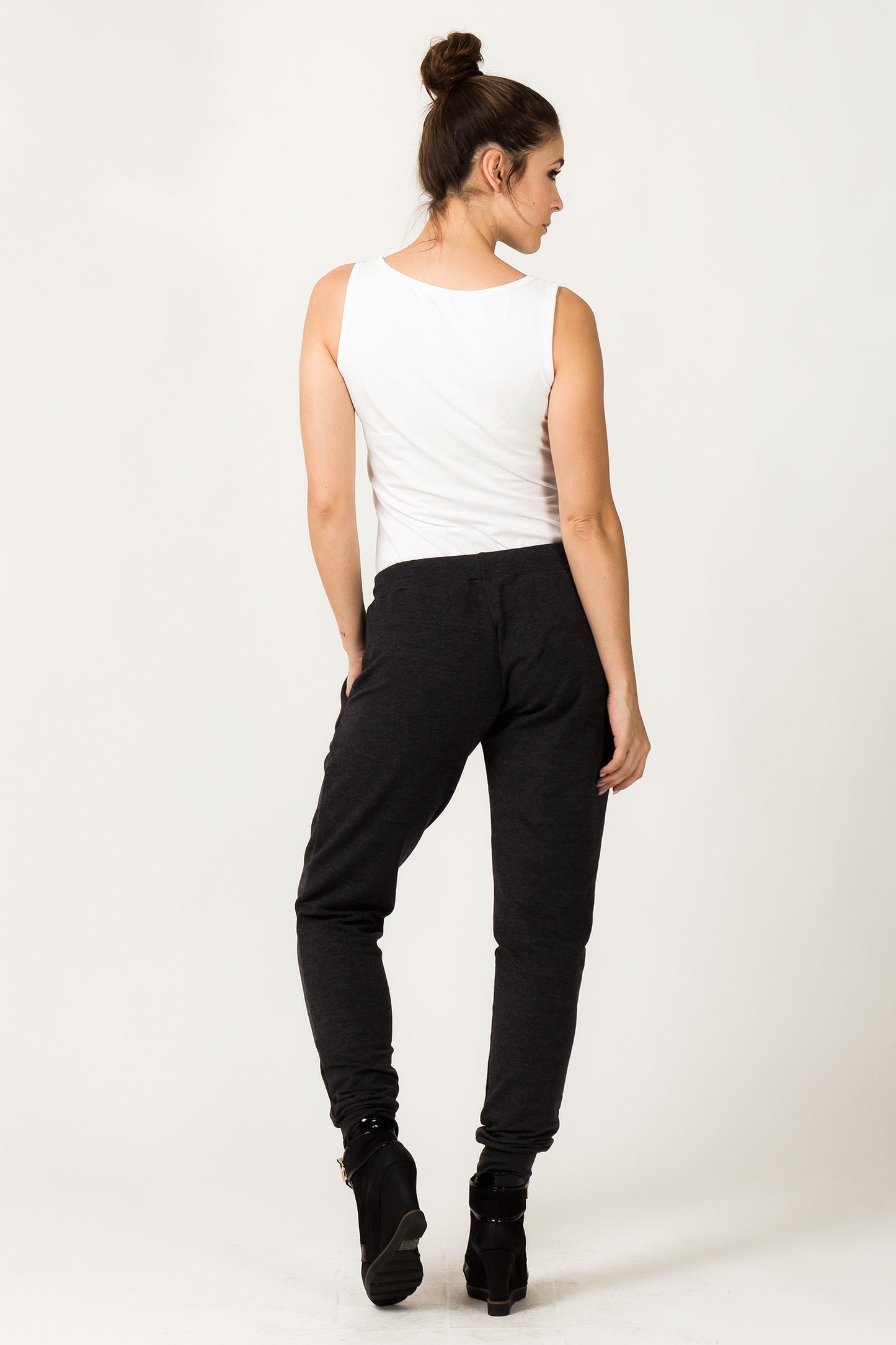 Sportanzug Hosen model 36110 Tessita