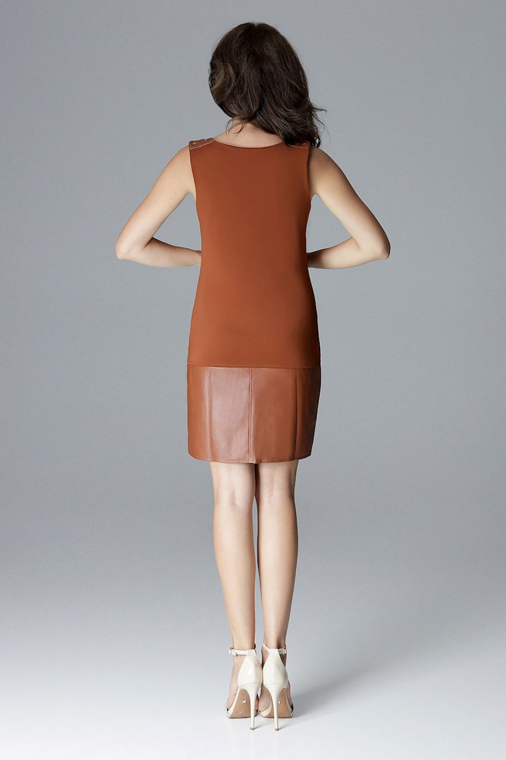 Kurzes Kleid model 128514 Lenitif