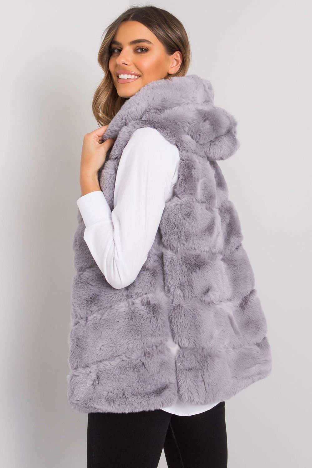 Vest model 159670 Och Bella