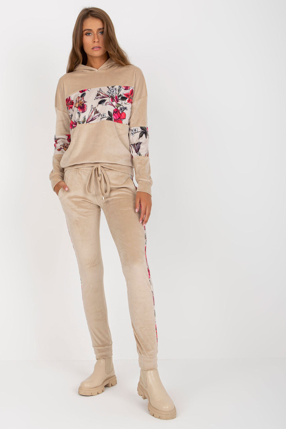 Set Model 170348 Rue Paris