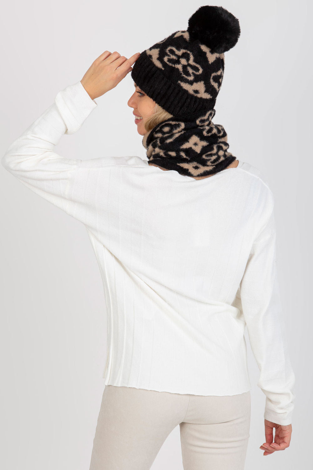 Beanie model 185916 AT