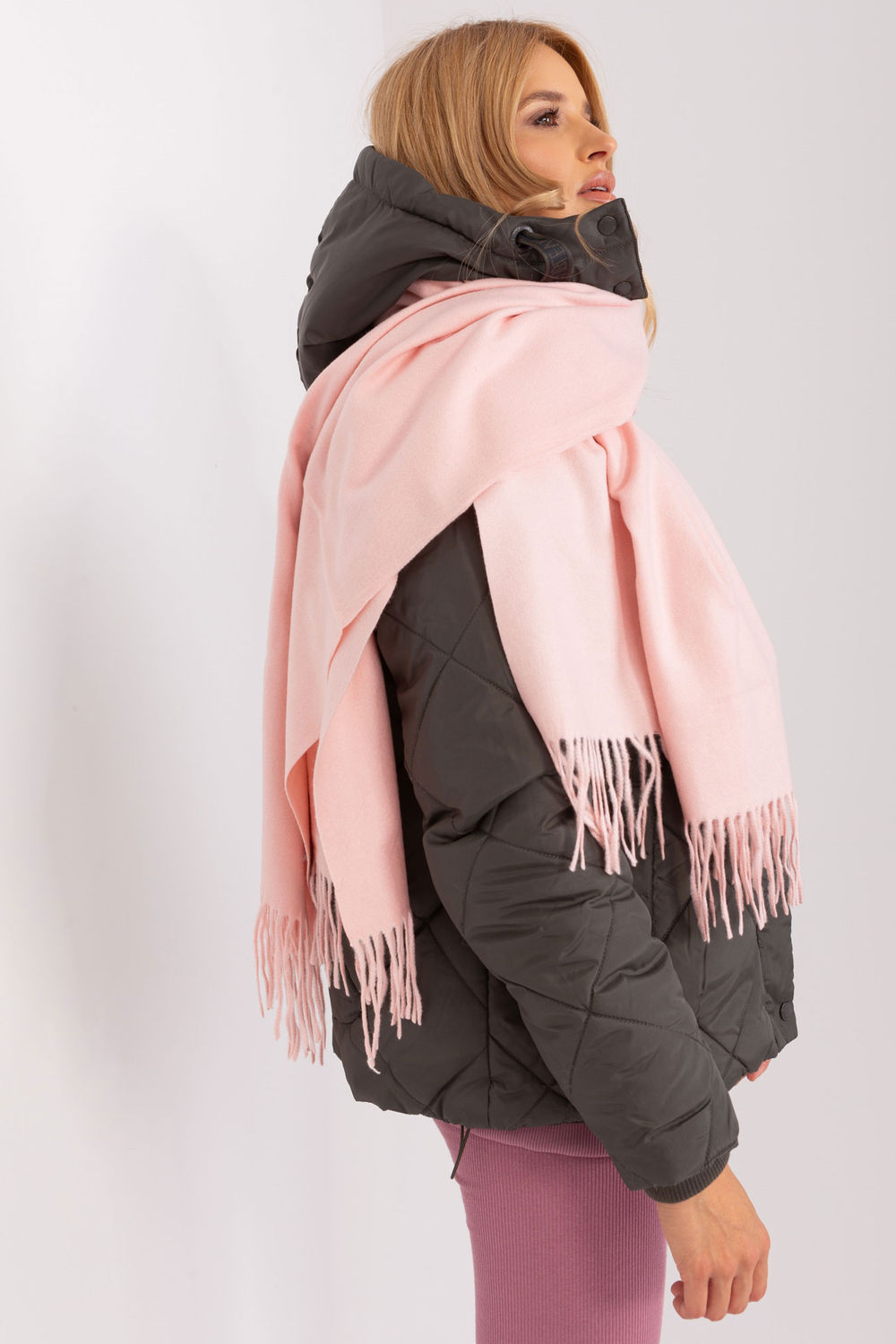 Scarf model 187602 AT