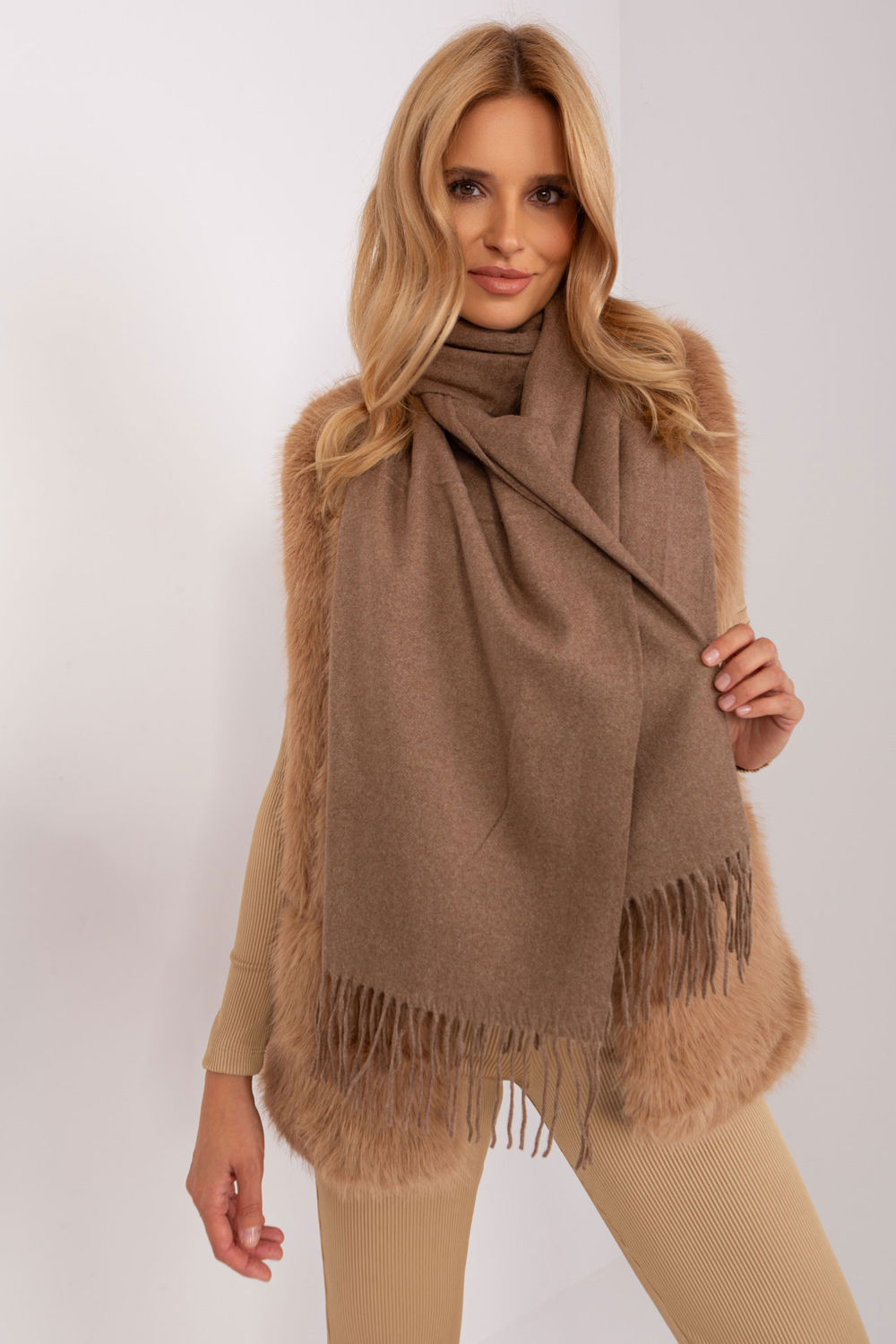 Schal model 187604 Wool Fashion Italia