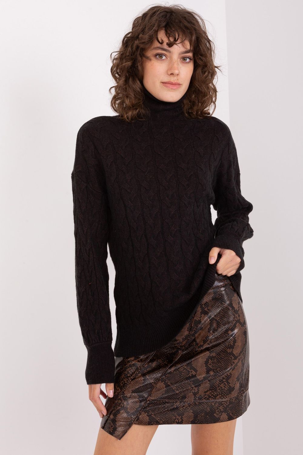 Turtleneck sweater model 188312 AT