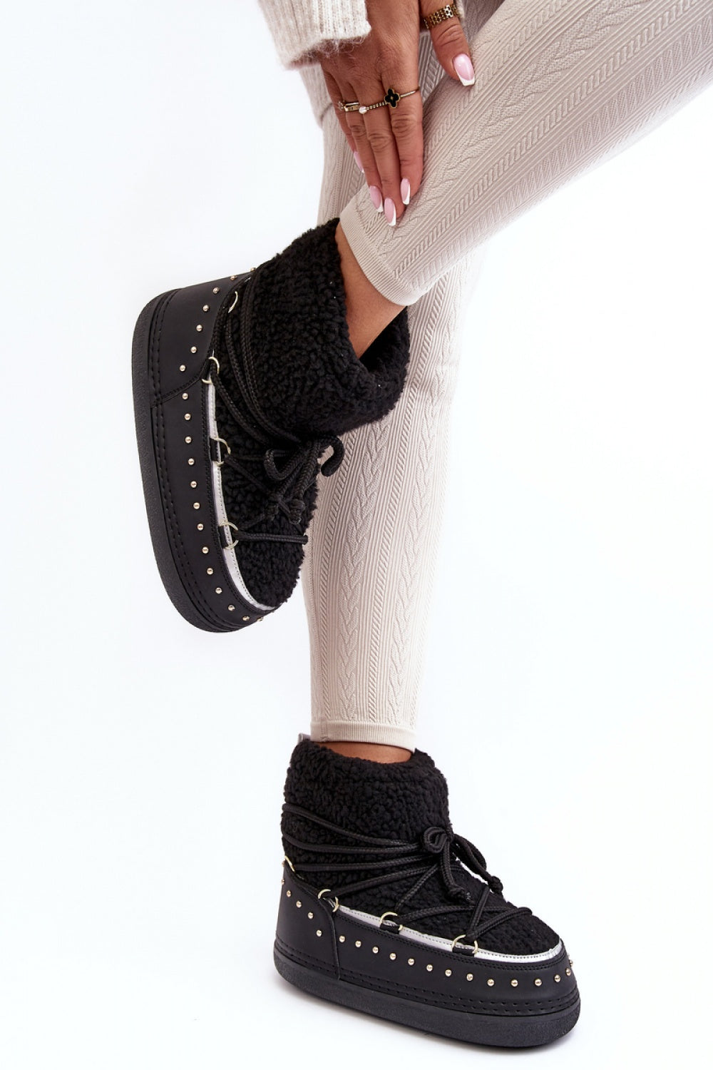 Snowshoes model 188648 Step in style