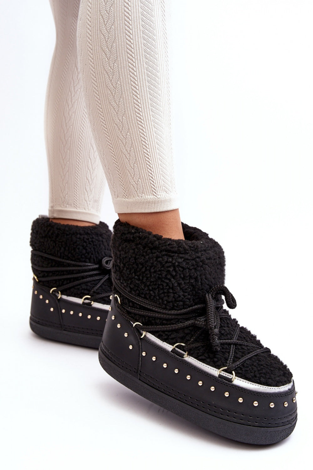Snowshoes model 188648 Step in style