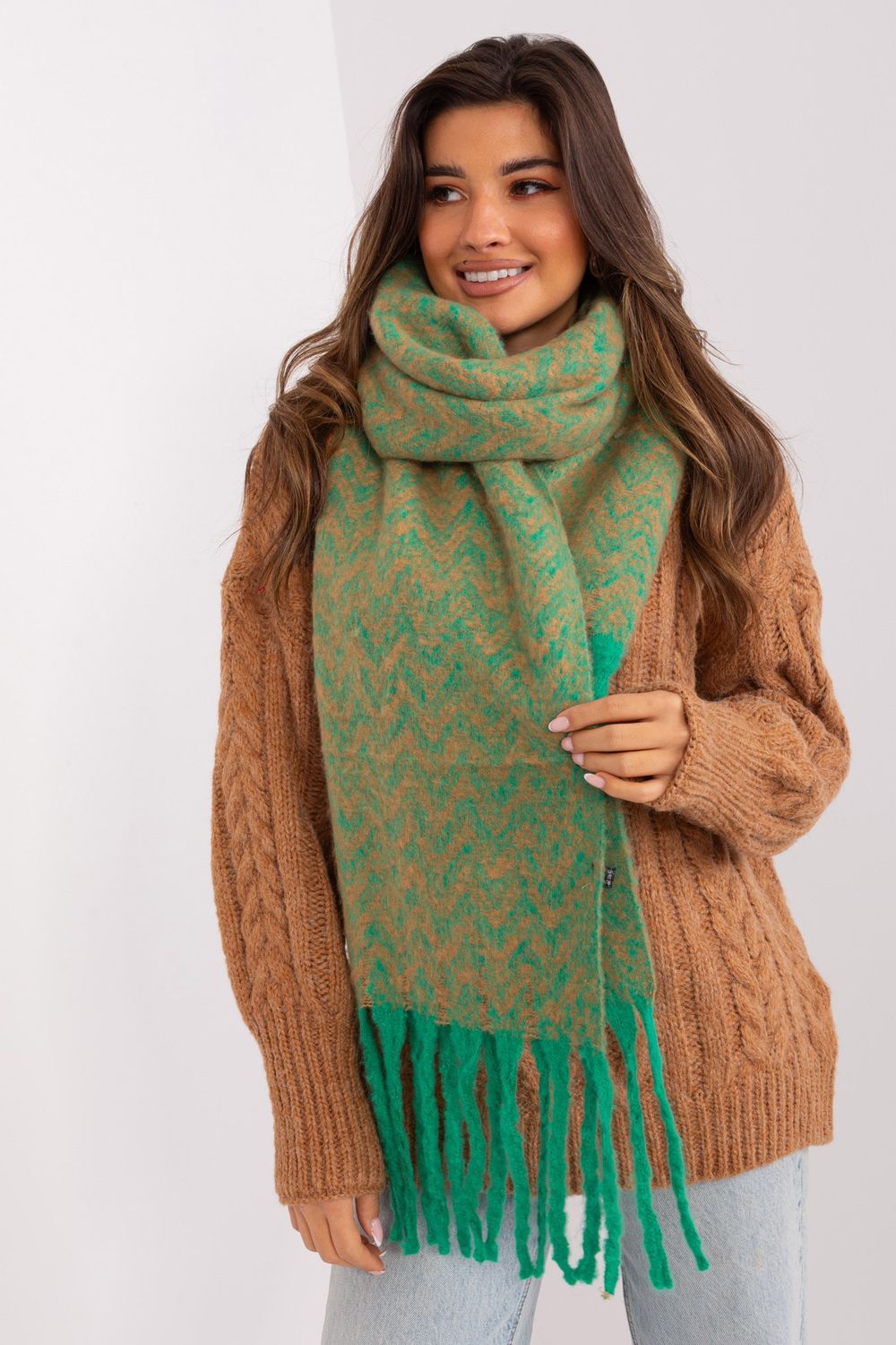 Scarf model 189233 AT