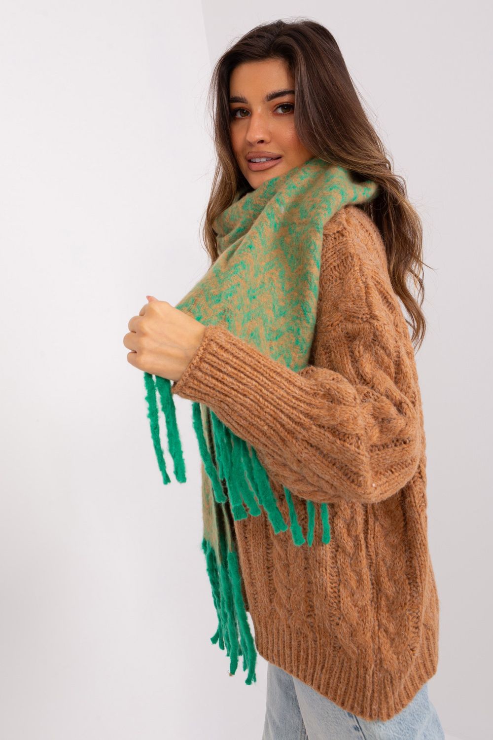 Scarf model 189233 AT