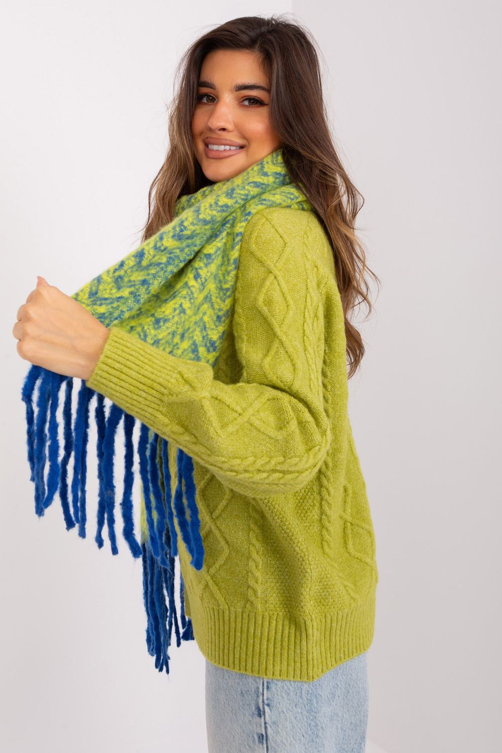 Scarf model 189234 AT