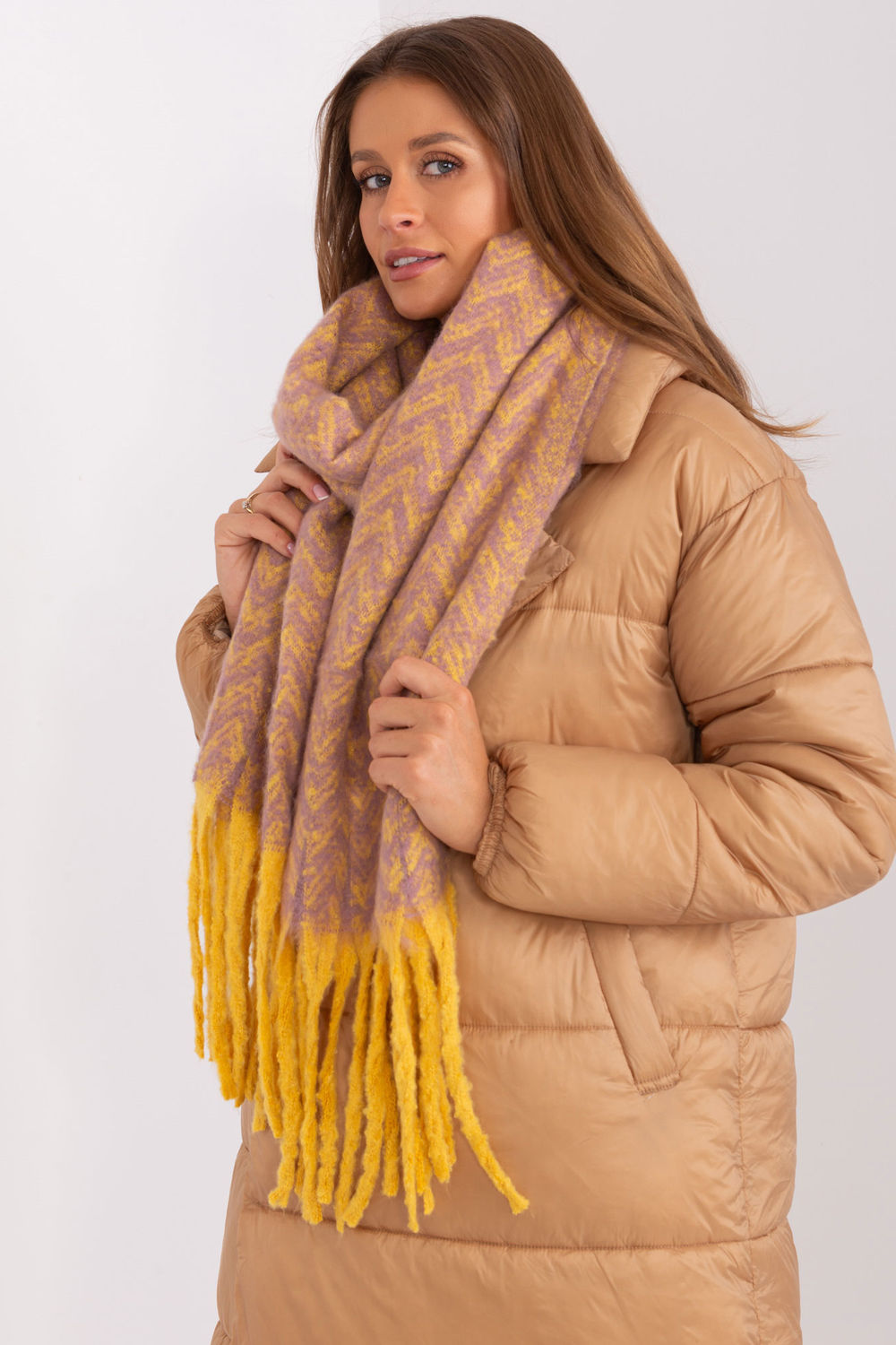 Scarf model 189239 AT