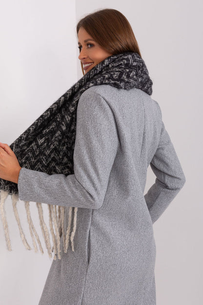 Scarf model 189245 AT