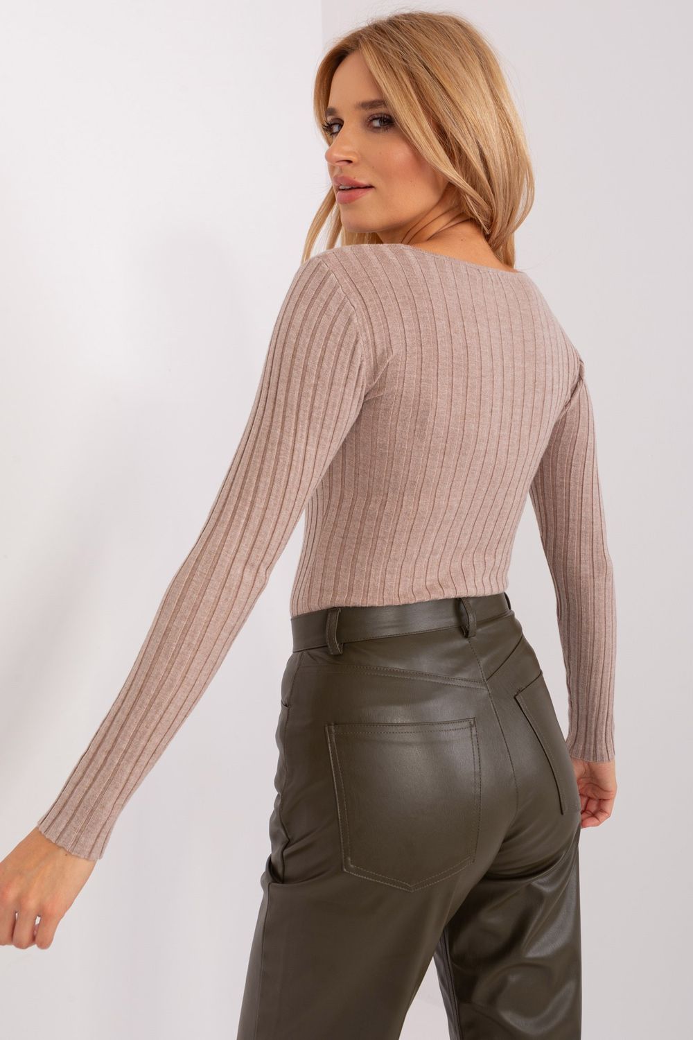 Pullover model 189715 Factory Price