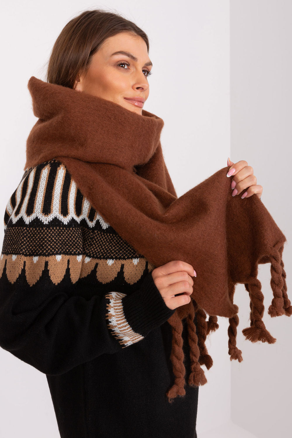 Scarf model 189885 AT