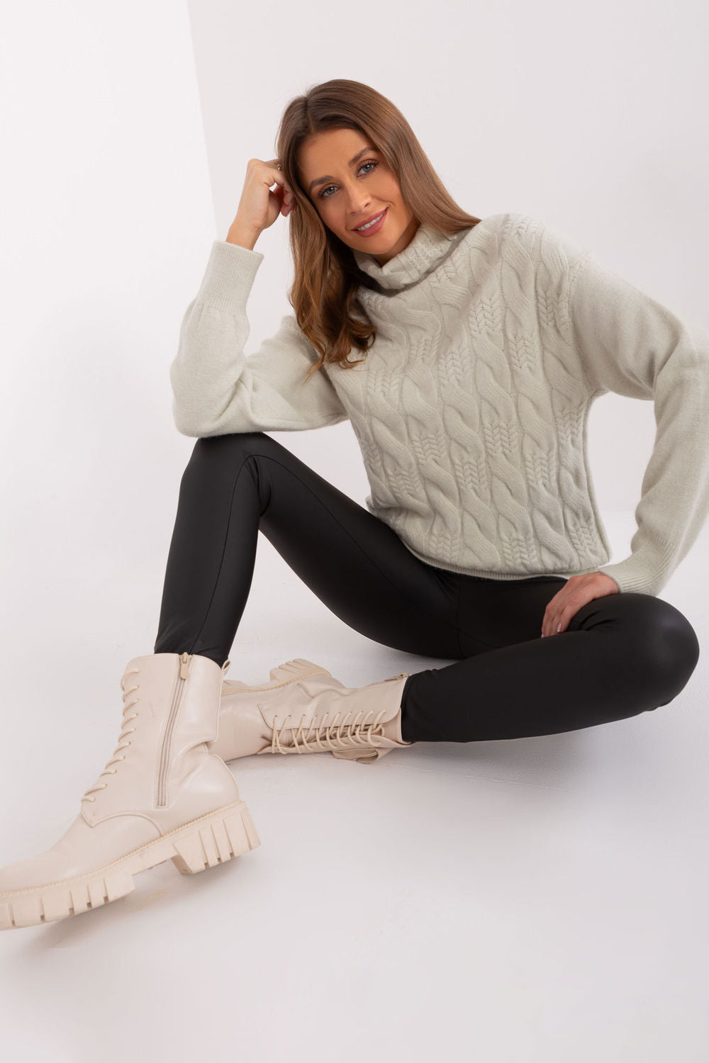 Turtleneck sweater model 189891 AT