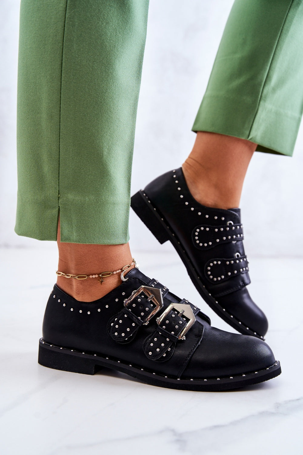 Low shoes model 190185 Step in style