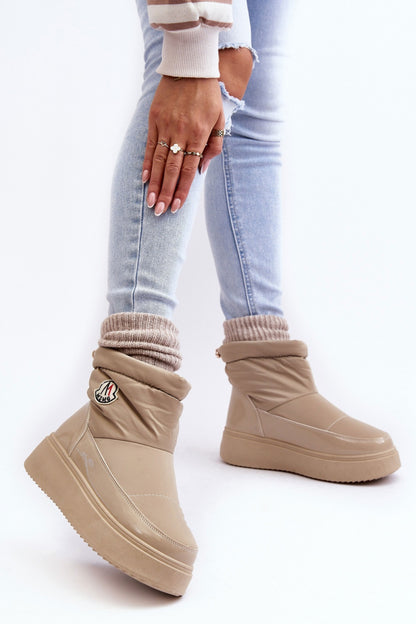 Snowshoes model 190513 Step in style