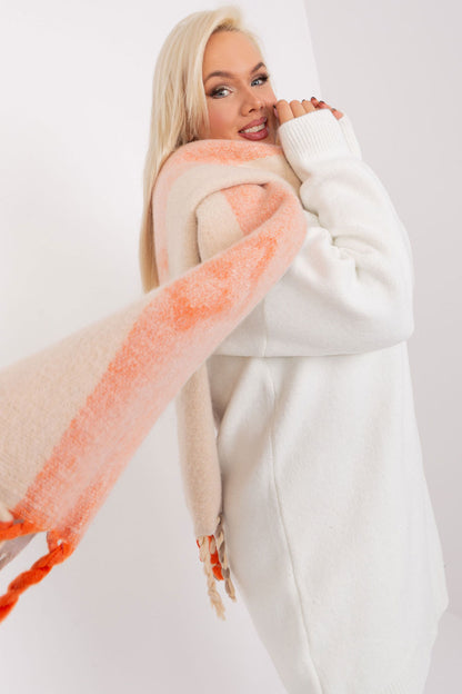 Scarf model 190545 AT