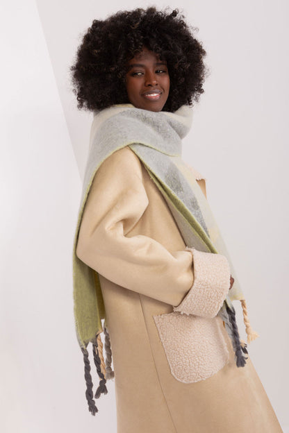 Scarf model 190558 AT