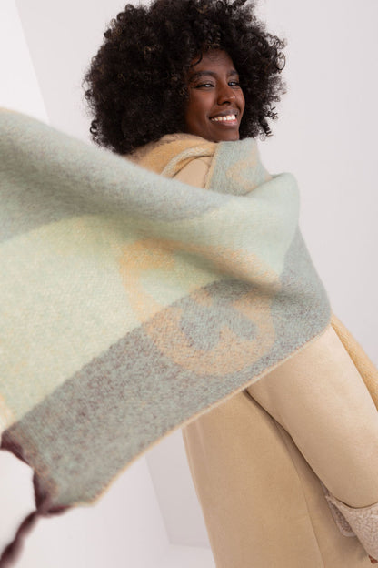 Scarf model 190561 AT