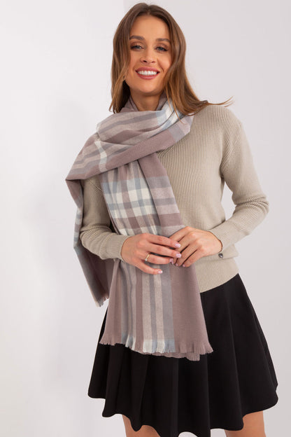 Scarf model 190568 AT