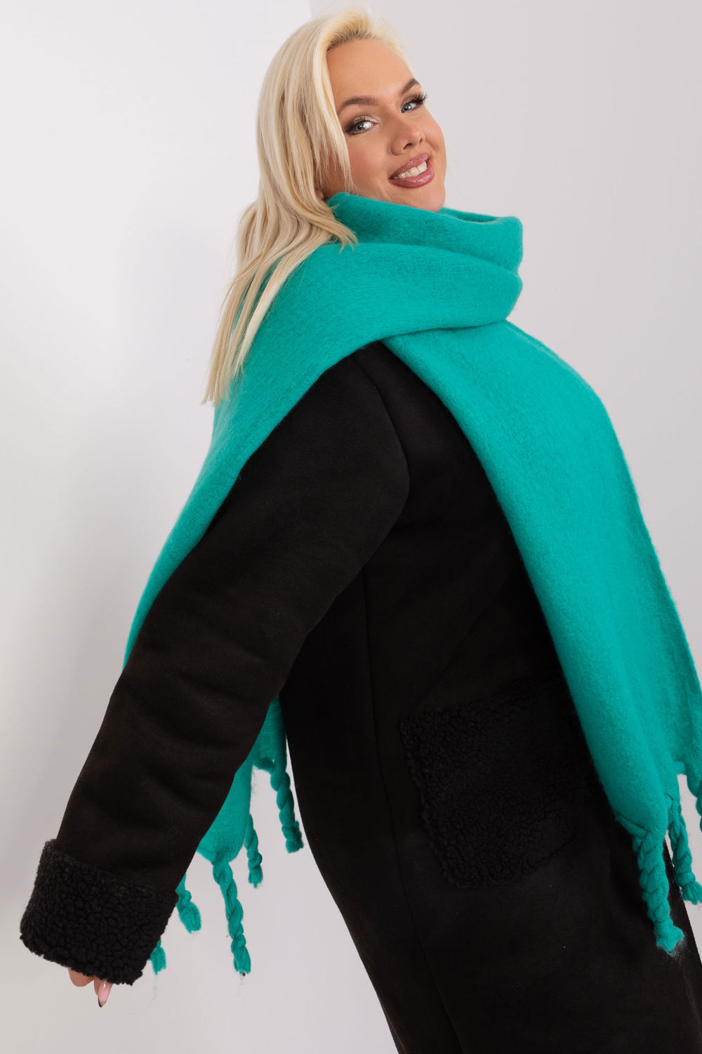 Scarf model 190572 AT