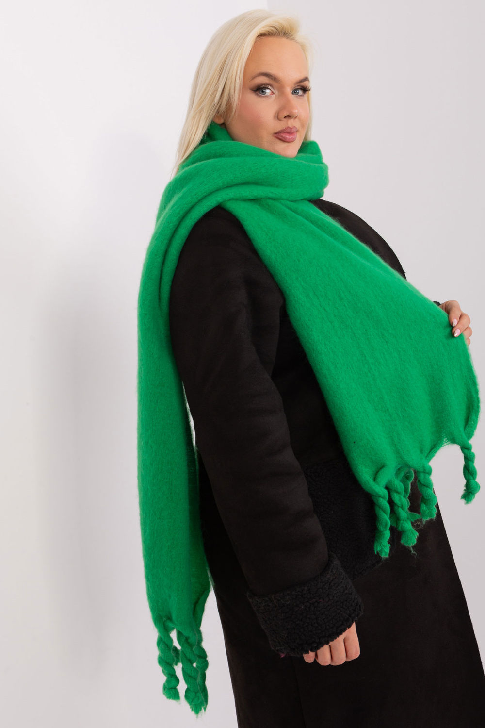Scarf model 190574 AT