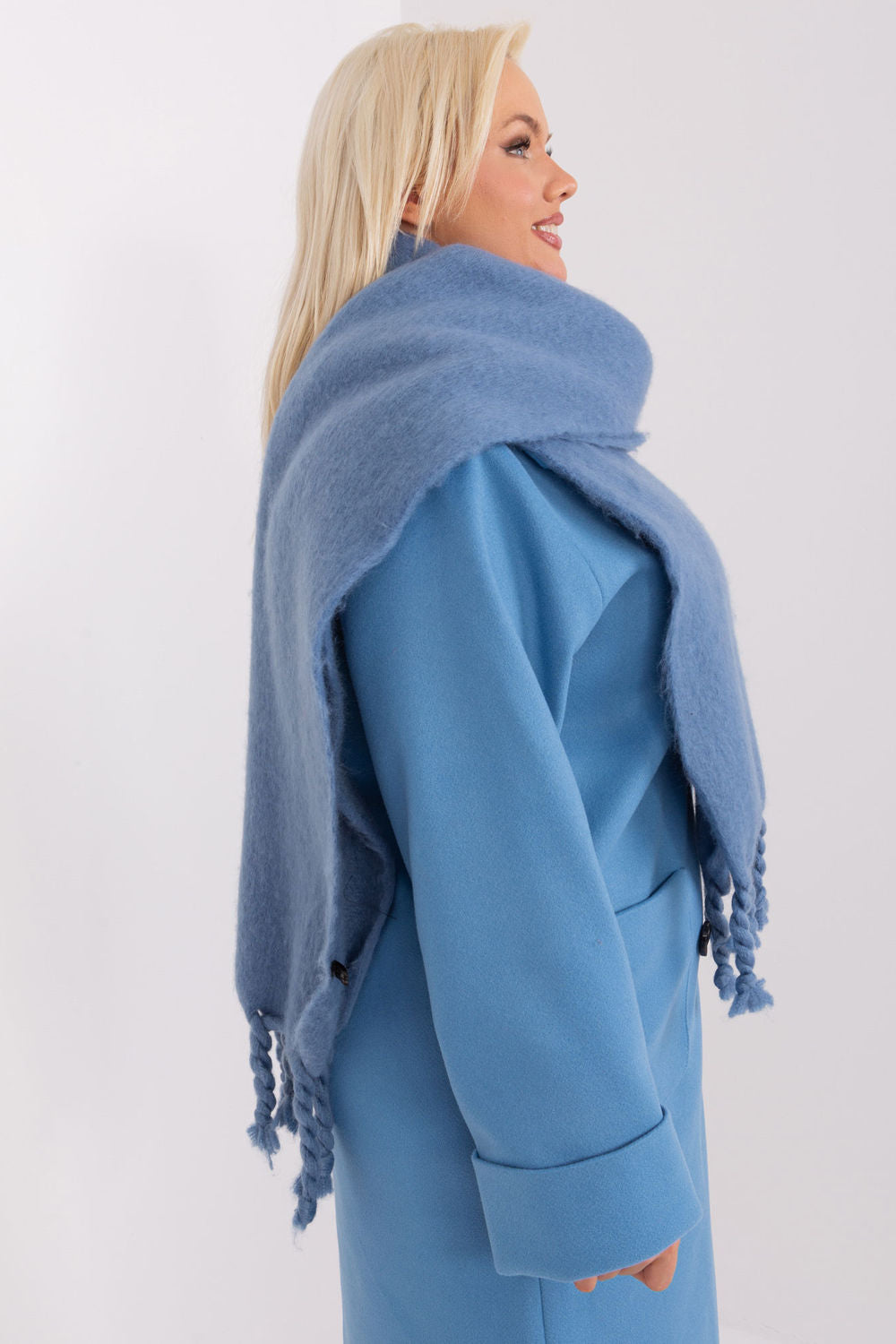 Scarf model 190575 AT