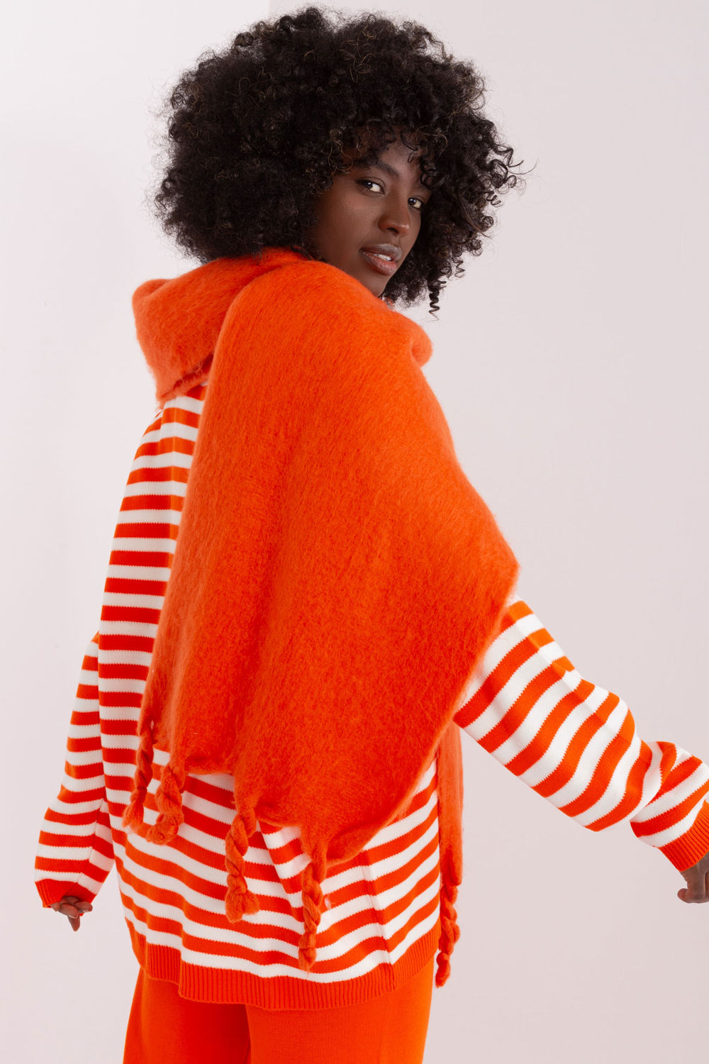 Scarf model 190587 AT