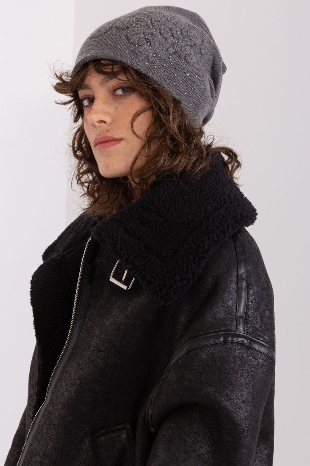 Beanie model 190594 AT