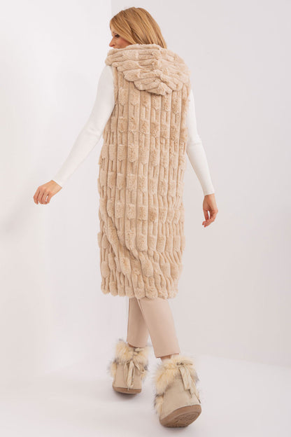 Vest model 190865 AT