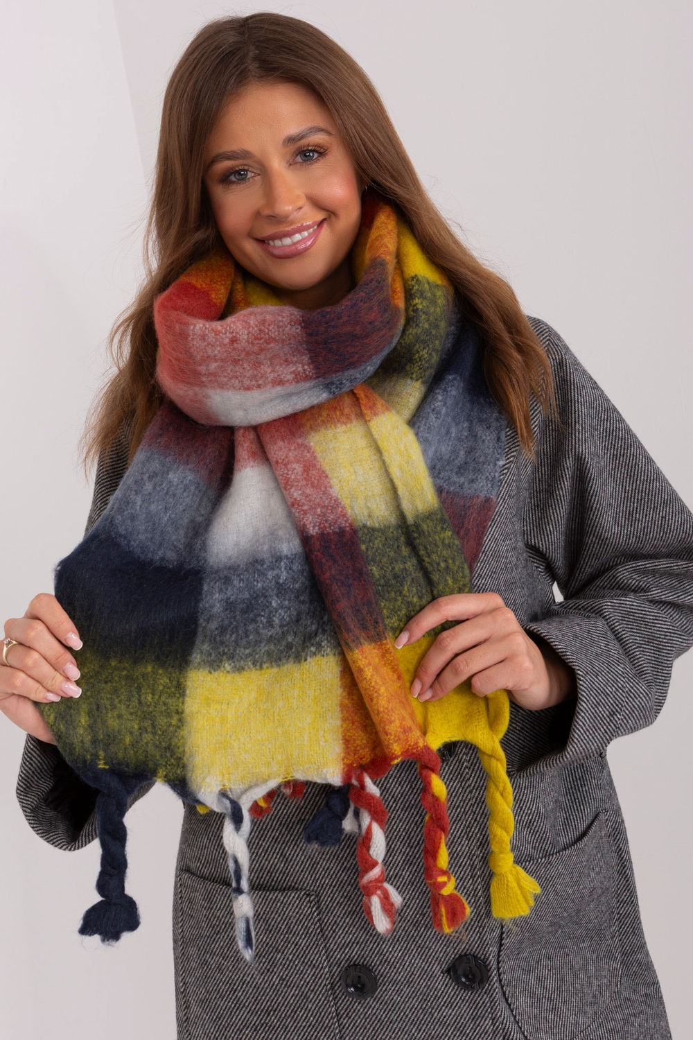 Scarf model 191705 AT
