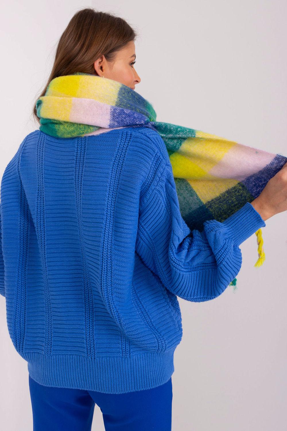 Scarf model 191706 AT