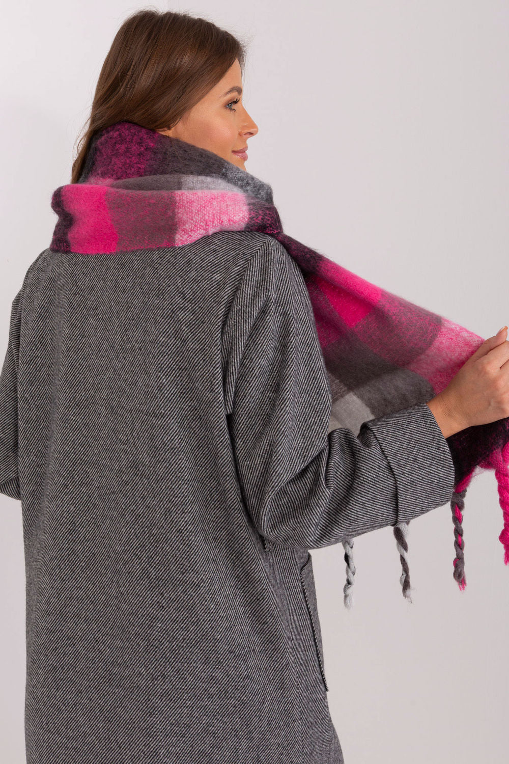 Scarf model 191709 AT