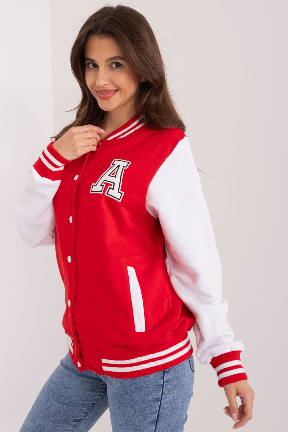 Sweater model 192370 Relevance